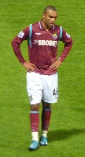 Junior Stanislas to wiodąca postać Bournemouth w tym sezonie/fot.wikipedia.en