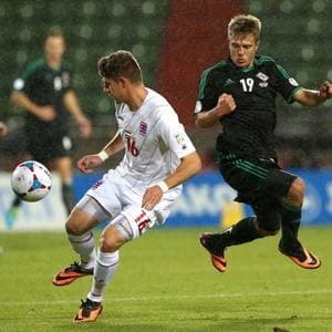 Chris Phillips (z lewej)