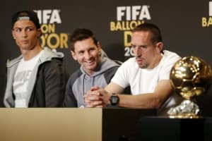 Ronaldo, Messi i Ribery walczyli o Złotą Piłkę za rok 2013 (fot. bleacherreport.com)