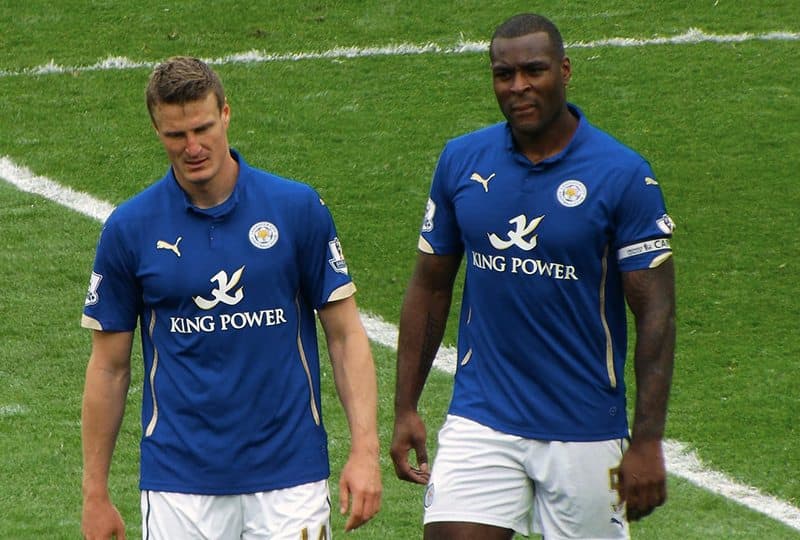 Robert Huth i kapitan Leicester, Wes Morgan (fot. Quirkybite.com)