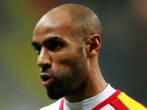 Frederic Kanoute był dzisiaj klasą sam dla siebie