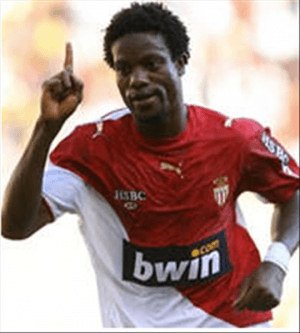 Mohamed Kallon z czasów gry w Monaco