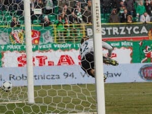 Sandomierski trafi do KRC Genk
