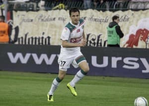 Łukasz Gikiewicz strzelił dwa gole w ostatnim meczu z Wisłą Kraków
