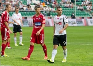 Marek Saganowski (pierwszy z prawej)