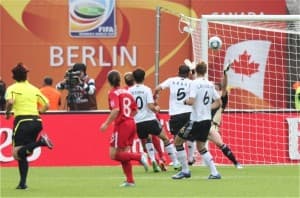 26.06.2011 MŚ Kobiet: Niemcy - Kanada 2:1