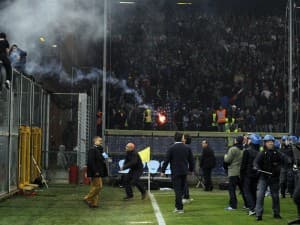 Burdy na stadionie w Genui