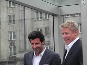 Luis Figo i Peter Schmeichel