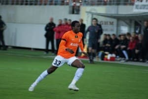 Costa Nhamoinesu