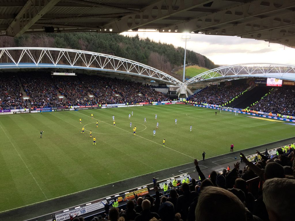Huddersfield puka do bram Premier League