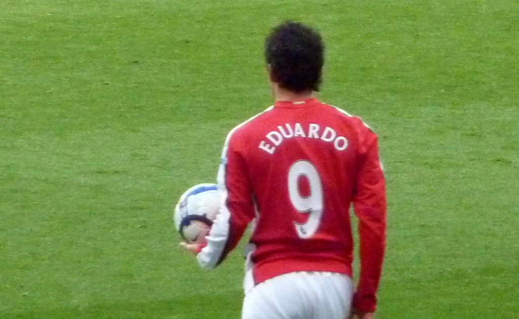 Następca Henry’ego w Arsenalu, później Ljuboji w Legii, czyli niespełniona kariera Eduardo da Silvy