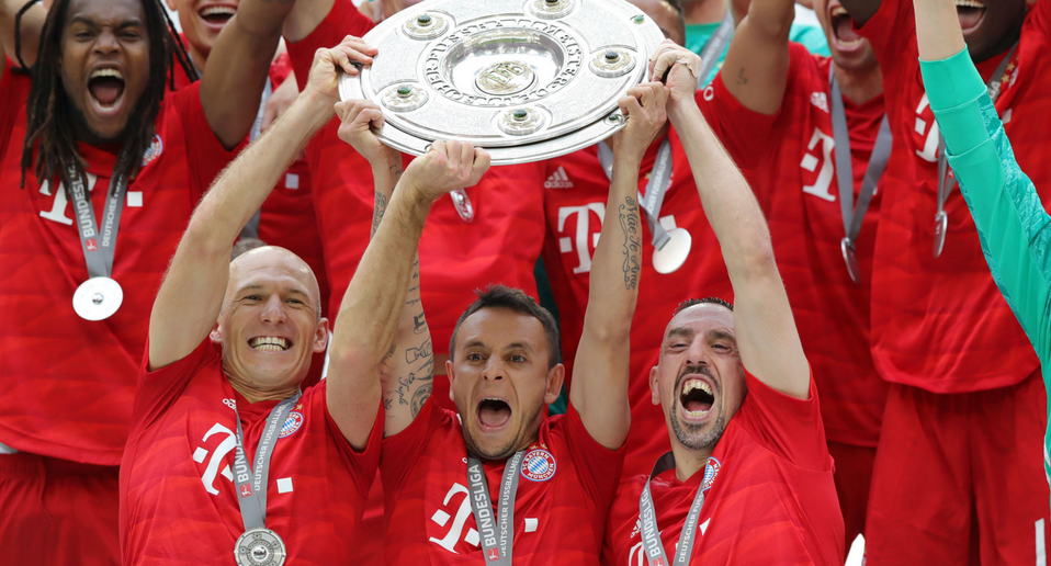 Koniec pewnej ery – ikony klubu opuszczają Monachium