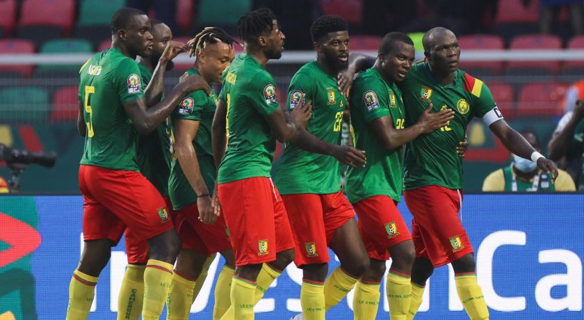 Środek pomocy kluczem do sukcesu Kamerunu