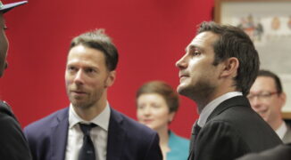 Roman Abramowicz traci cierpliwość. Frank Lampard zwolniony z Chelsea