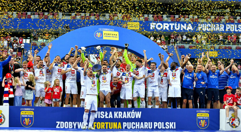 Finał Pucharu Polski. Wisła Kraków po trzynastu latach sięga po trofeum, Pogoń Szczecin dalej z łatką „zero tituli”