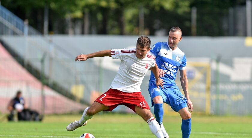 Hutnik Kraków wciąż na zaciągniętym hamulcu ręcznym. ŁKS z Hutnikiem na remis