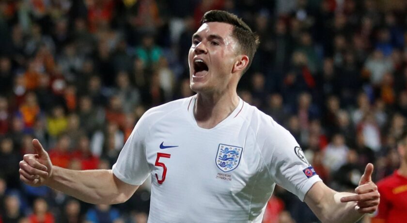 Michael Keane w walce o Euro na tle pozostałych obrońców reprezentacji