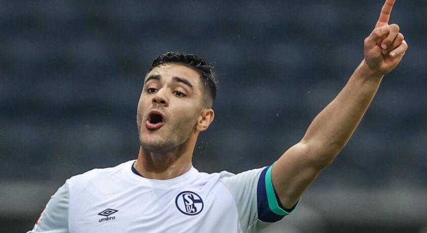 Ozan Kabak i Ben Davies wzmocnieniami Liverpoolu na ostatnią chwilę