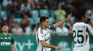 Legia wygrywa i odrabia straty