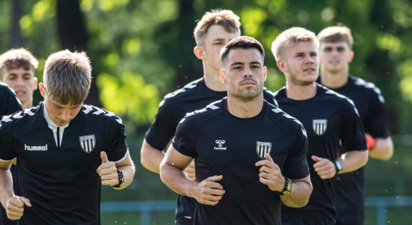 W Nowym Sączu nudy nie ma. Sandecja i jej obraz po rewolucji