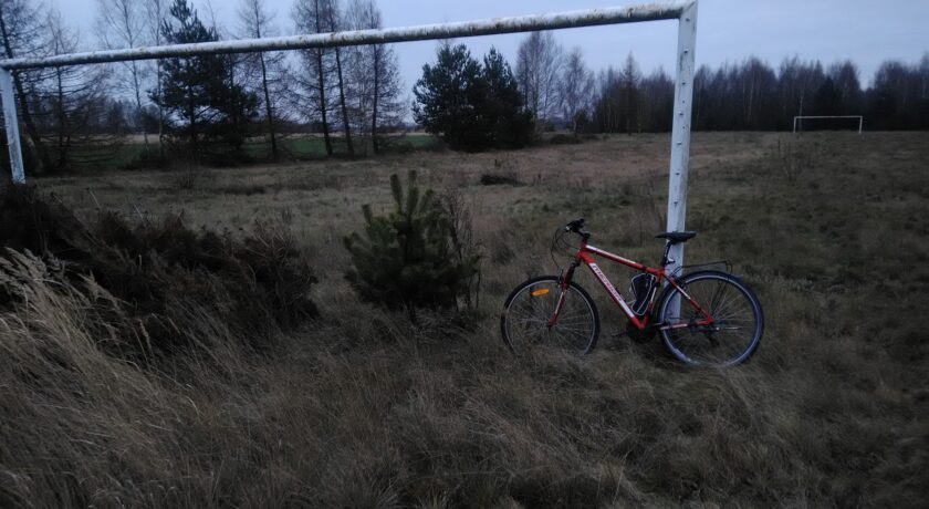 Rozmowa z twórcą fanpage’a „Pił-kolarz – rowerowa turystyka stadionowa”