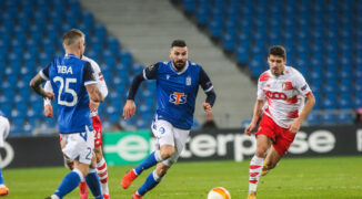 Lech Poznań traci bramkę w końcówce spotkania i przegrywa 1:2 ze Standardem Liege
