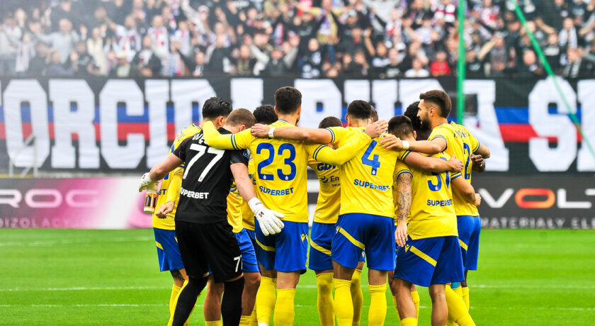 Termalica Bruk-Bet Nieciecza kontra Arka Gdynia na start 16. kolejki PKO BP Ekstraklasy