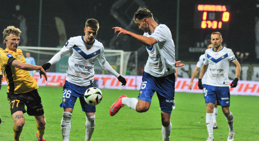 Stal Mielec wygrywa, ale piłkarsko wciąż jest sporo do poprawy