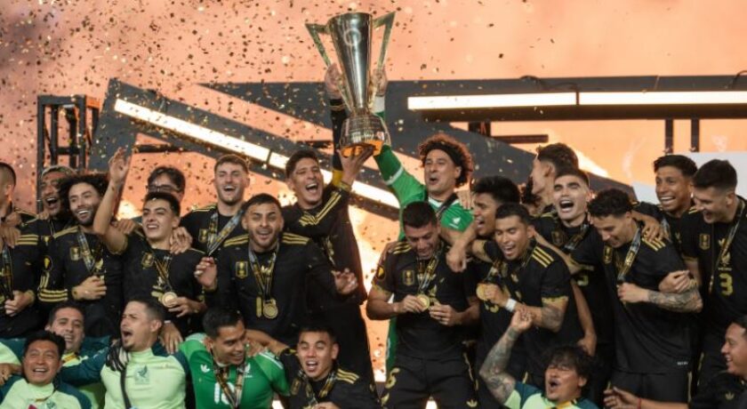 Złoty Puchar CONCACAF – emocjonalna sinusoida z oklepanym zakończeniem