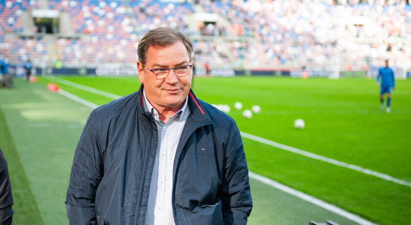 Jan Urban musi szukać! Kto załata kartkowe dziury?