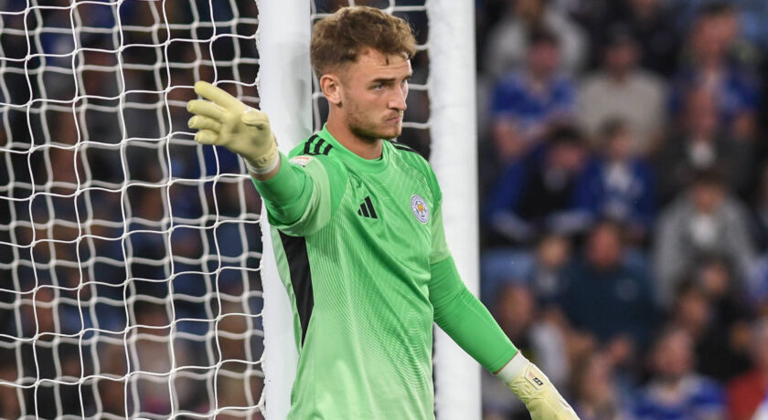 Jakub Stolarczyk w bramce Leicester City. Jak do tego doszło?