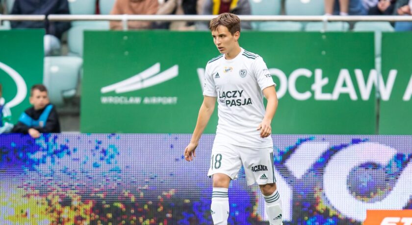 O nich będzie głośno: „Gracze Manchesteru United U-23 nie wierzyli, że ma 15 lat”