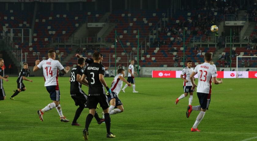 Chwile prawdy dla klubów z dołu tabeli – kto uratuje ekstraklasę, a kto się z nią pożegna?