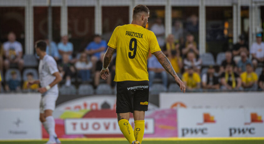 W jaki sposób KuPS może zagrozić Jagiellonii?