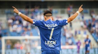 Legia remisuje z Lechem. Dwóch rannych po niedzielnym hicie