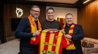 Powrót na łono ojczyzny – Mariusz Stępiński piłkarzem Korony Kielce