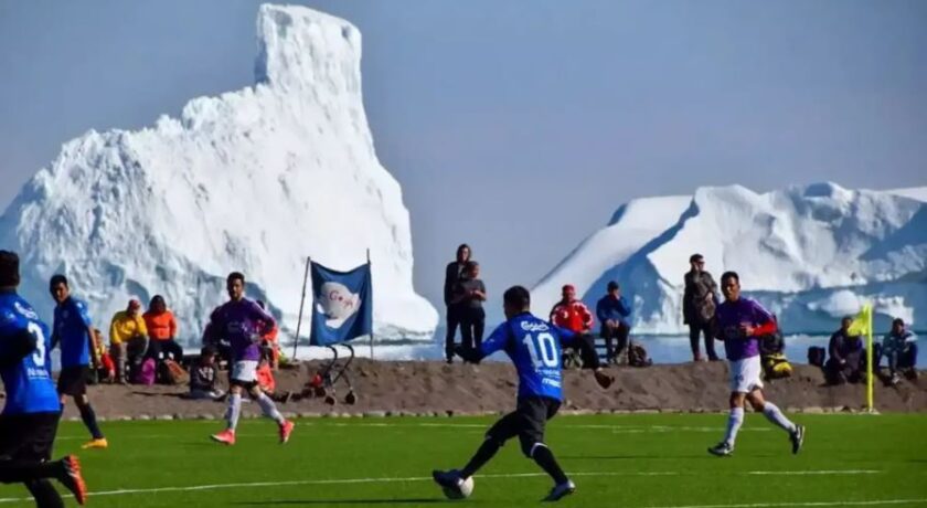 Piłka na Grenlandii wróciła na tydzień do życia