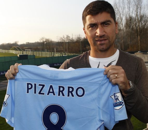 Pizarro był na oku Juve