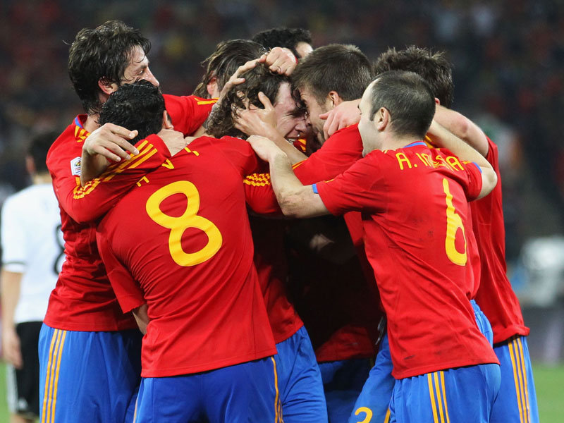 Reprezentacja Hiszpanii – nadchodzi młodość